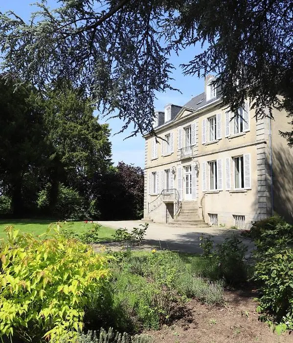 Les Deux Marguerite-1