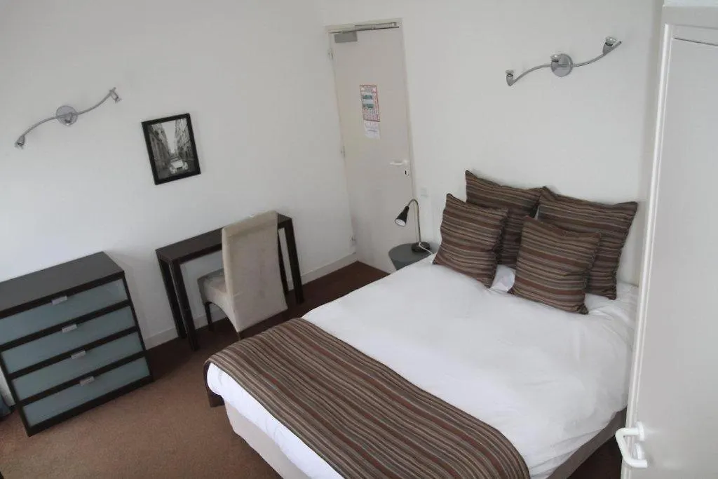 Hotel Le Suroit-1
