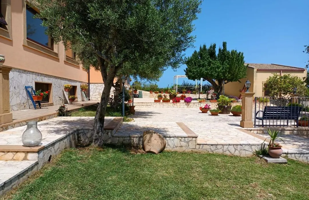 Il Poggetto Marzamemi B&B-1