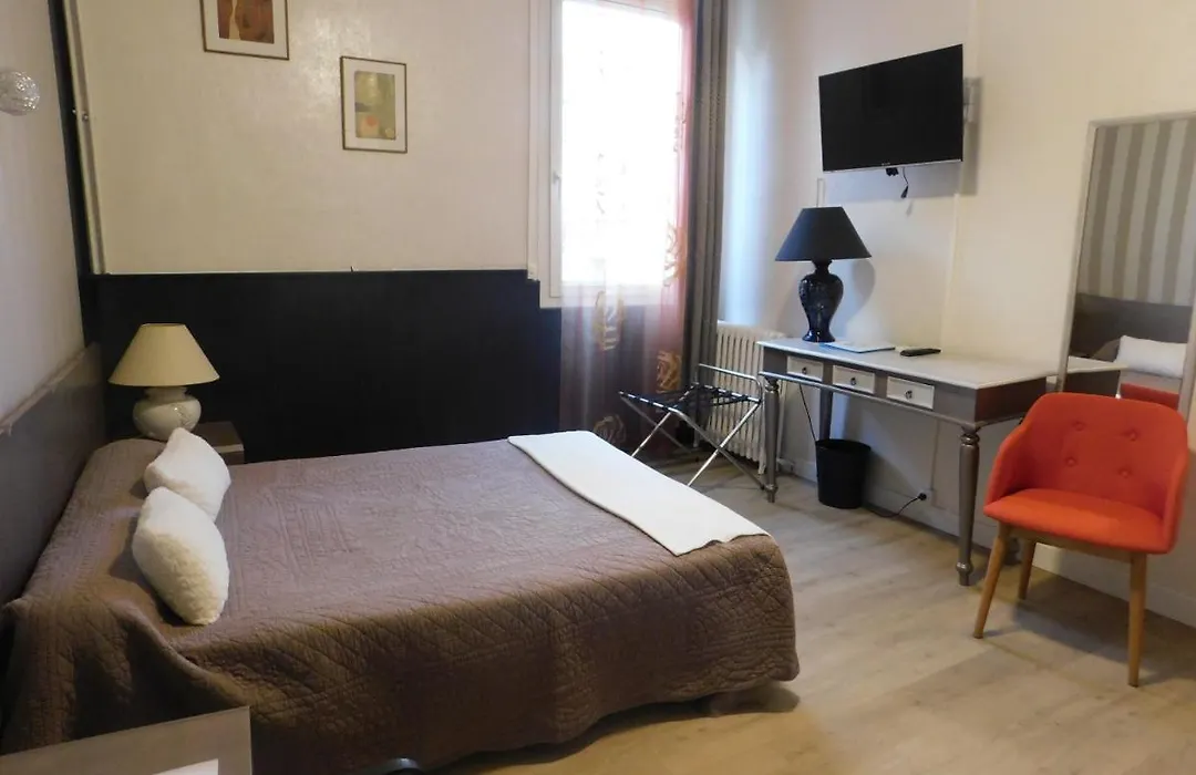Hotel" La Tour De L'Horloge "-1