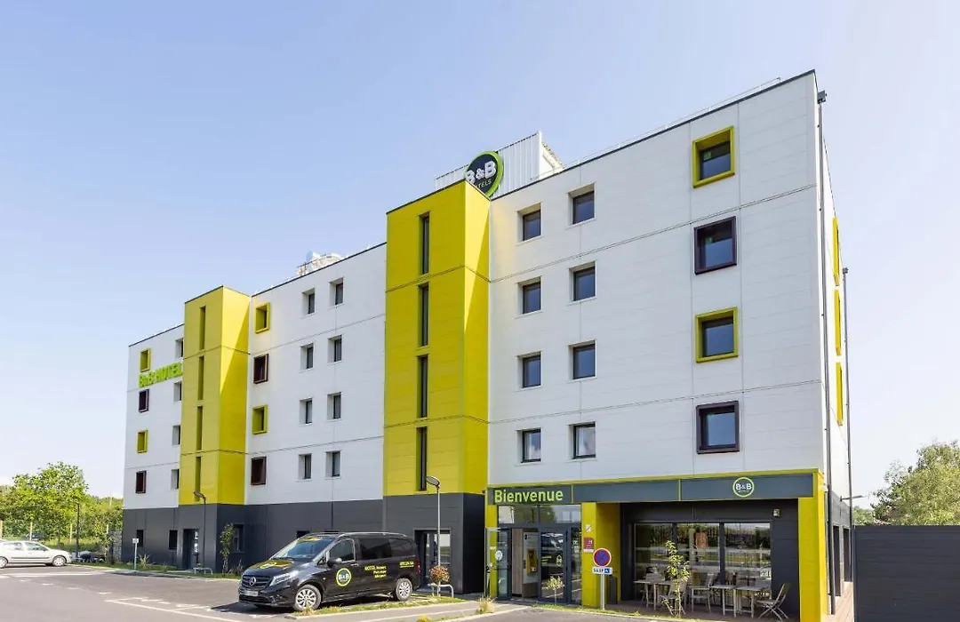 B&B HOTEL Rennes Parc Expo Aéroport-1