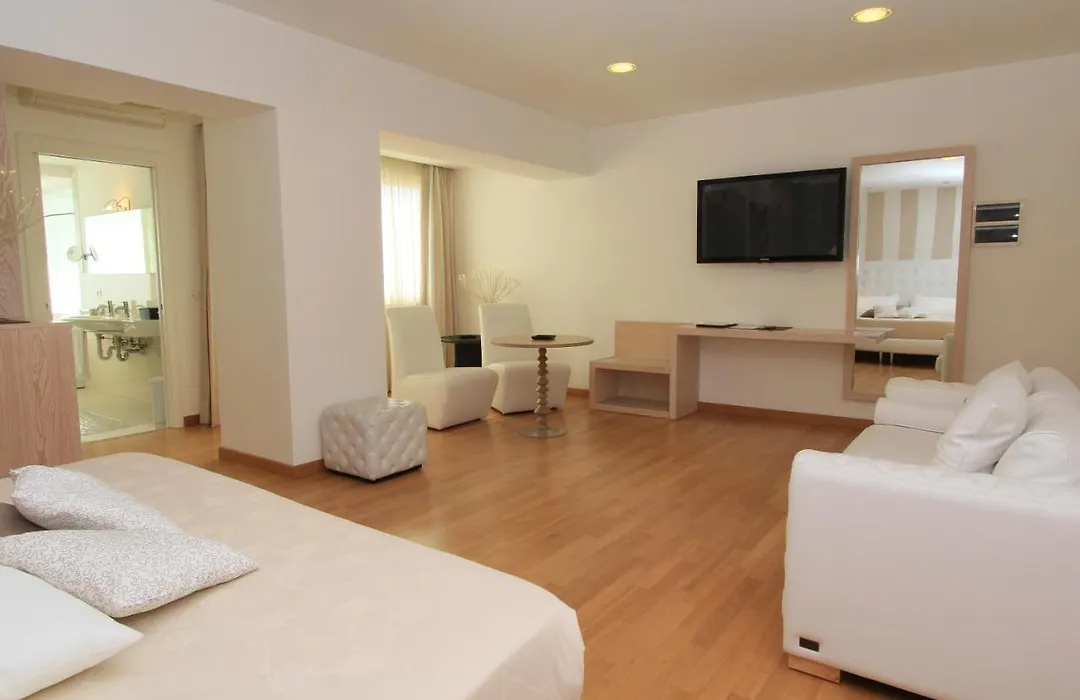 Miralago-1