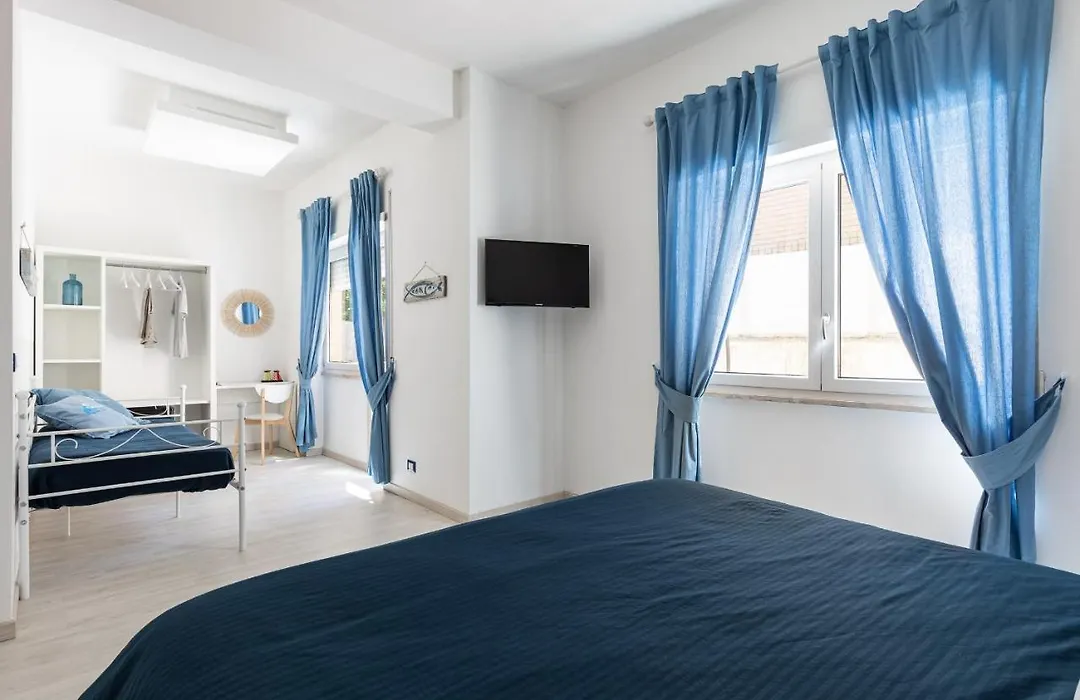 B&B Sapore di Mare nel Blu-1