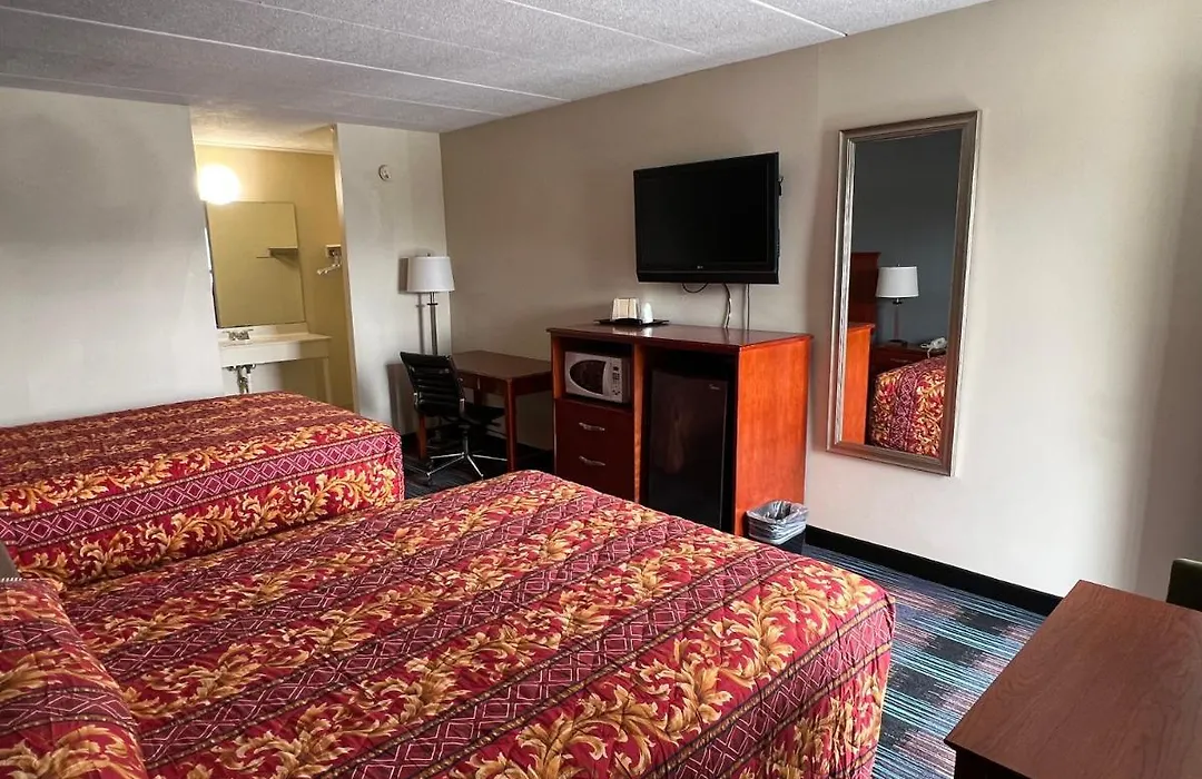 Royal Inn Motel-Charlottesville-1