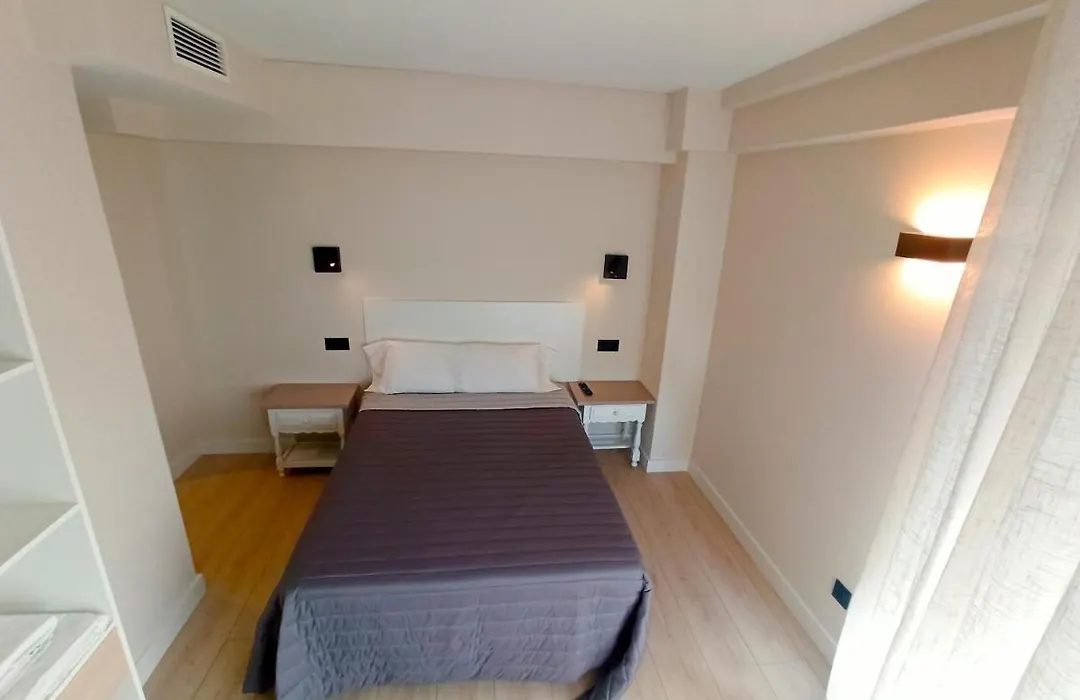 Bahia Rooms Cantabria 3000-1