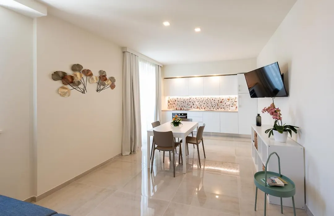Hotel Carducci-1