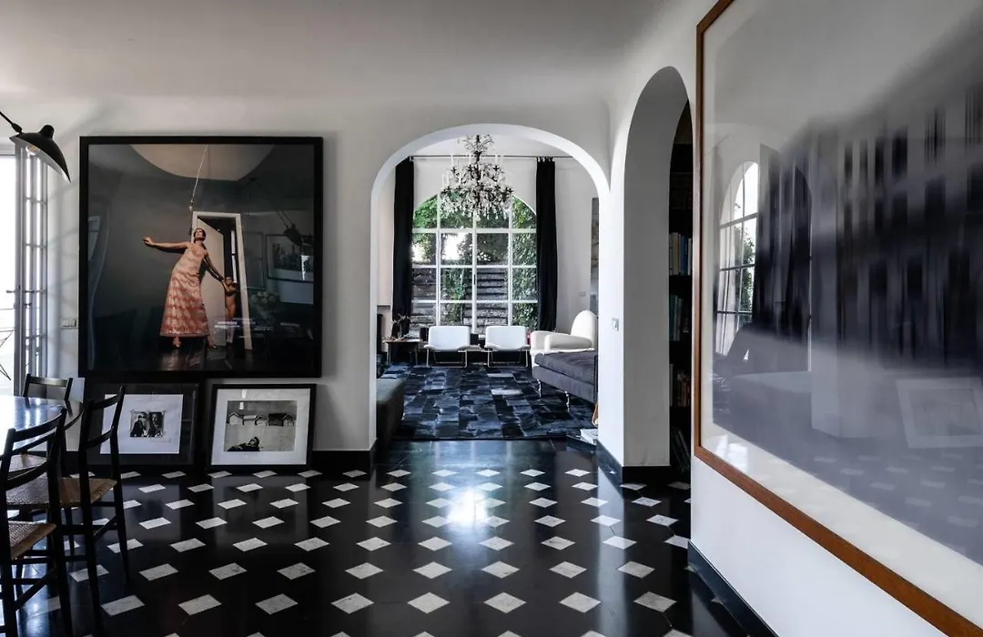 Room In Villa - Villa With 5 Bedrooms And A Splendid View-1