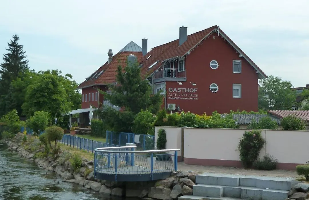 Altes Rathaus Am Elz Garten-1