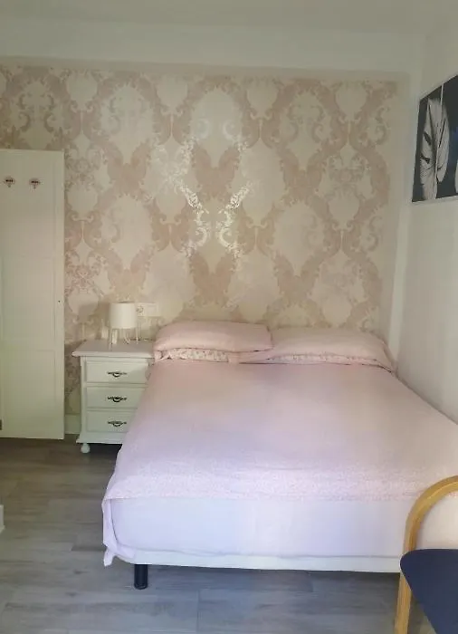 Habitación independiente con Baño-1