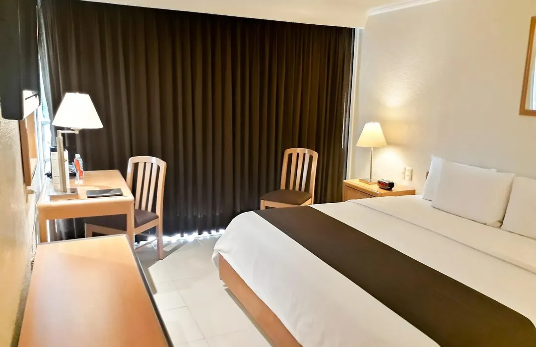 Hotel Pf-1