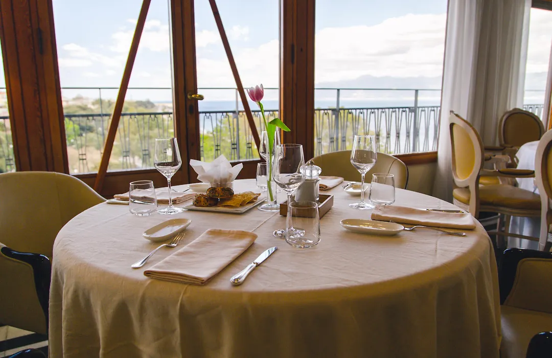 Grand Hotel Excelsior-1