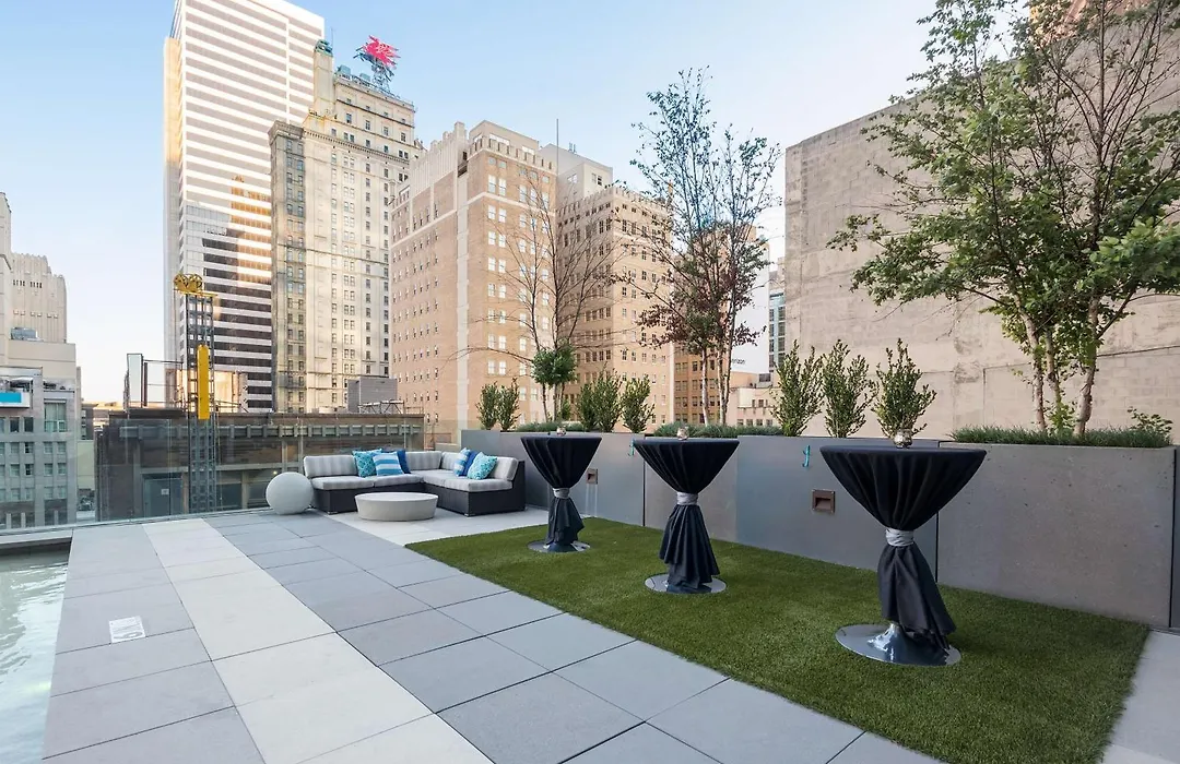 Hilton Garden Inn Downtown Dallas-1