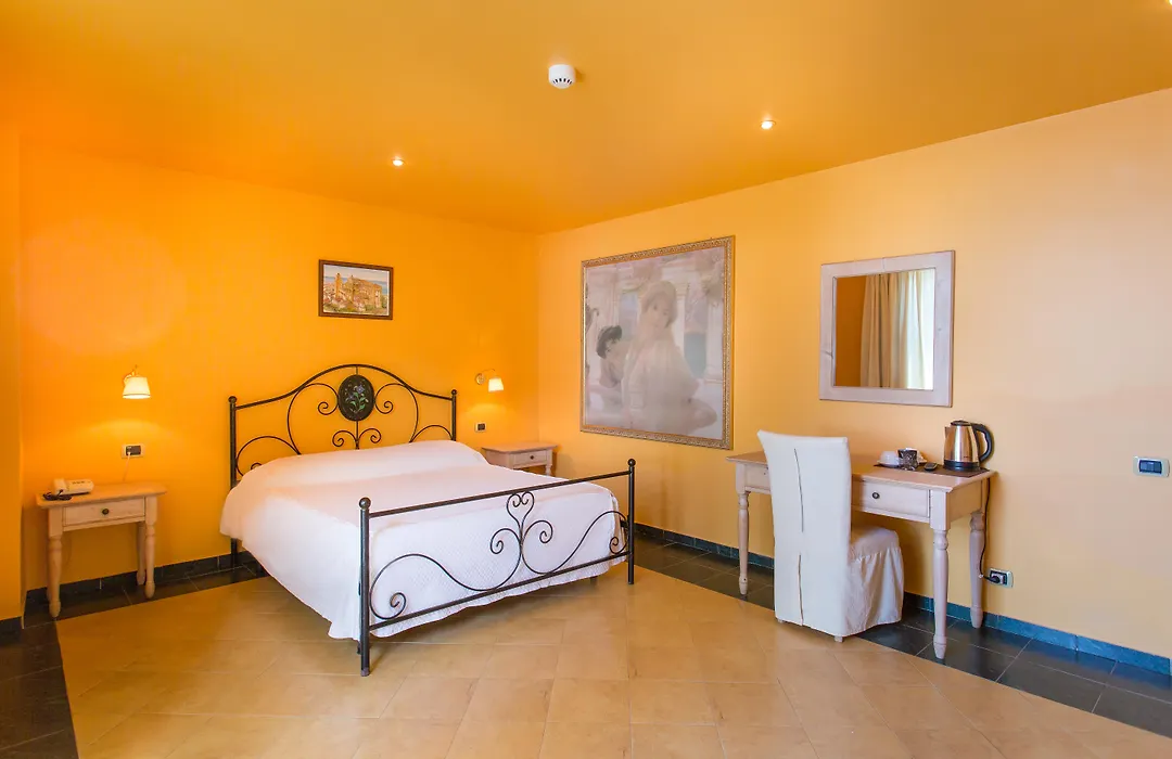 Hotel La Playa Blanca-1