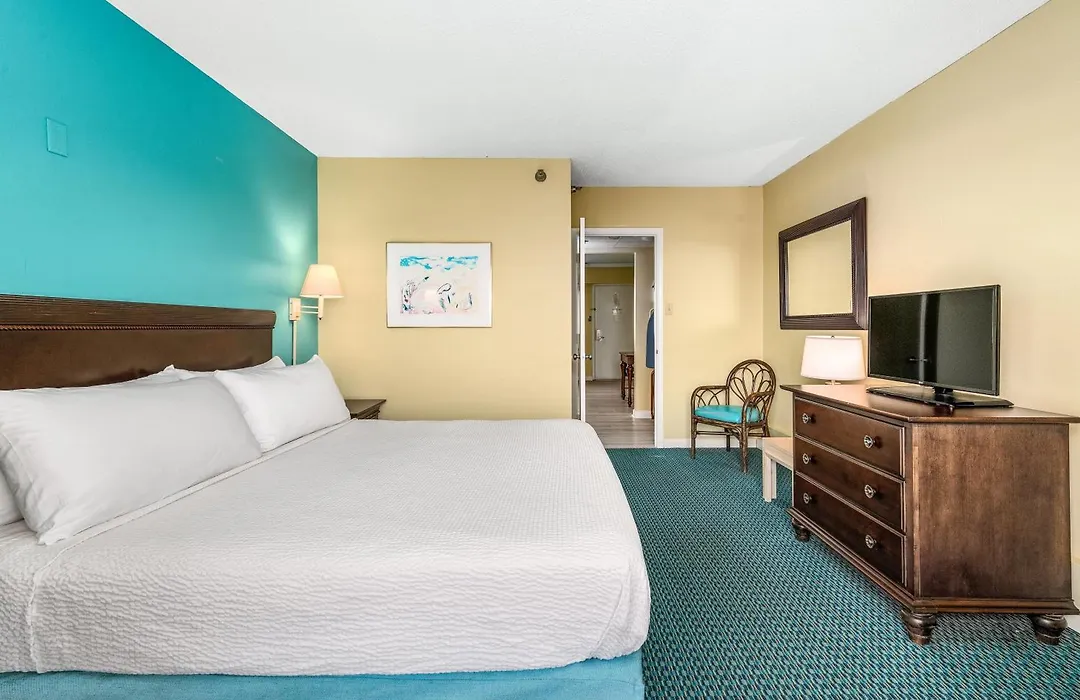 Cayman Suites Hotel-1
