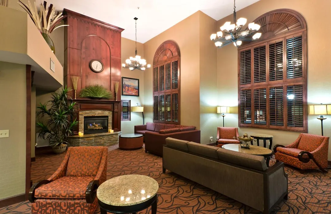 Holiday Inn Express Show Low By Ihg-1