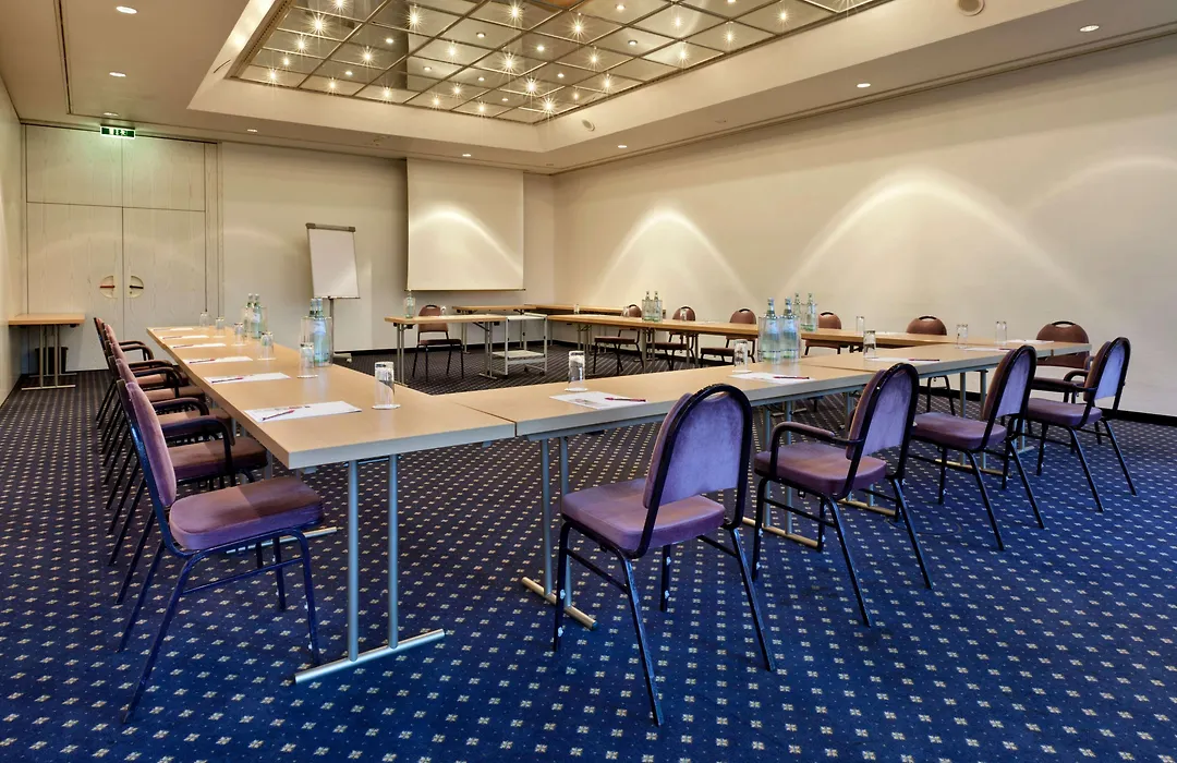 Tryp By Wyndham Bad Bramstedt-1