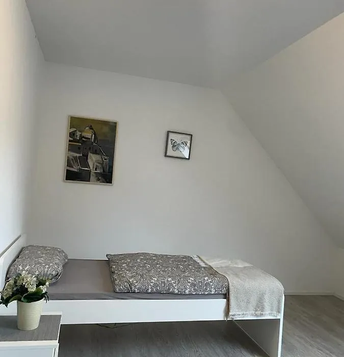 Schweizer Hof-1