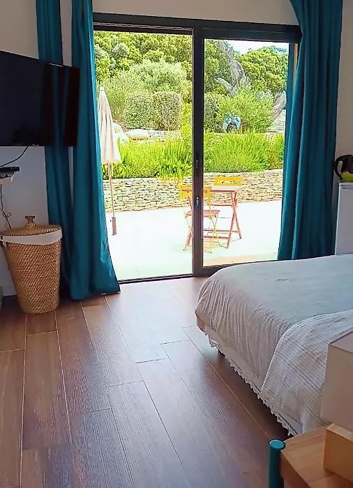 Agréable chambre dans le maquis-1
