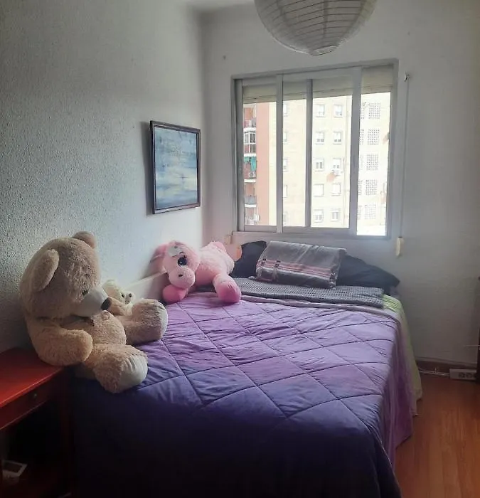 Una Habitación Individual en casa familiar dentro de Ciudad Patrimonio de la Humanidad-1