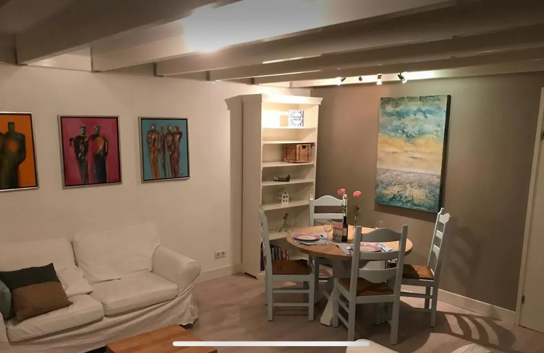 Private Romantic Cottage Utrecht-1