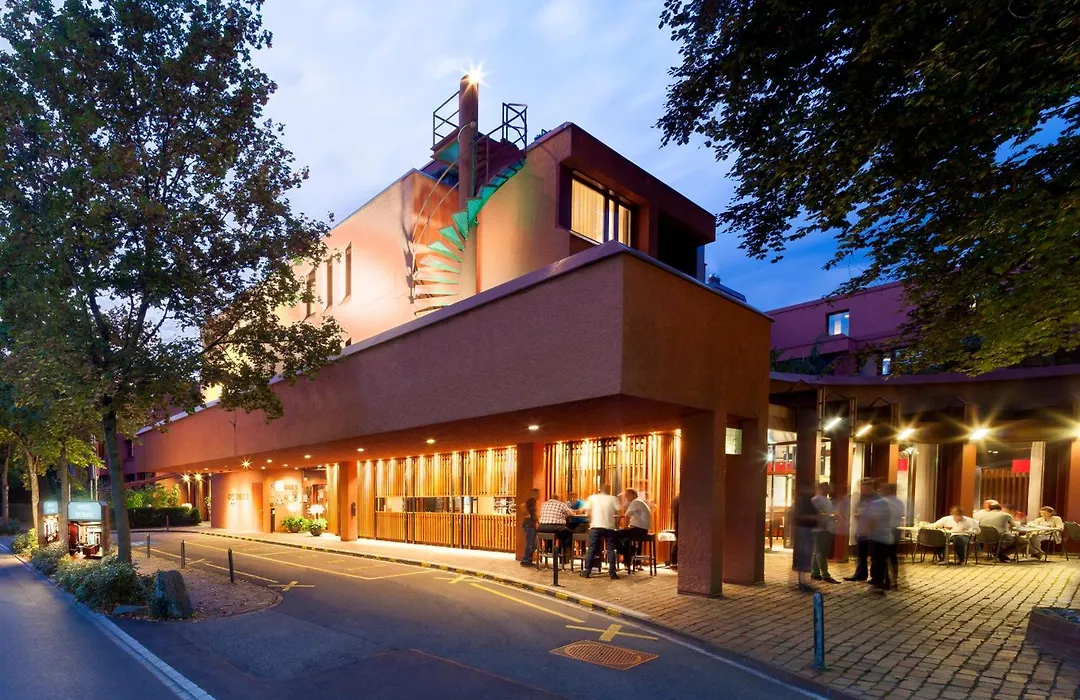 Ramada Hotel Du Parc Baden-1