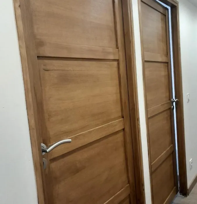Chambre Queen -Size Double,N1, A 300M De La Plage,Clim,Wifi-1