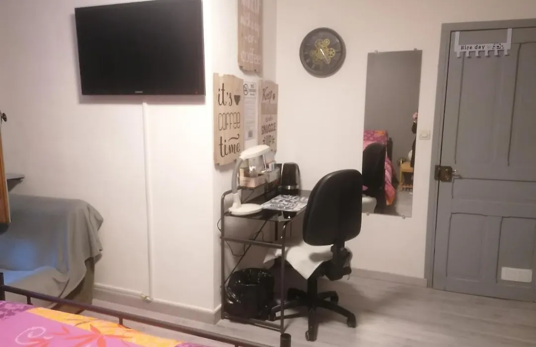 Chambres dans maison familiale-1