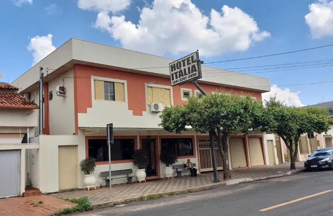 Hotel Itália-1
