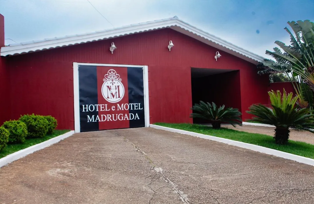 Hotel E Motel Madrugada-1