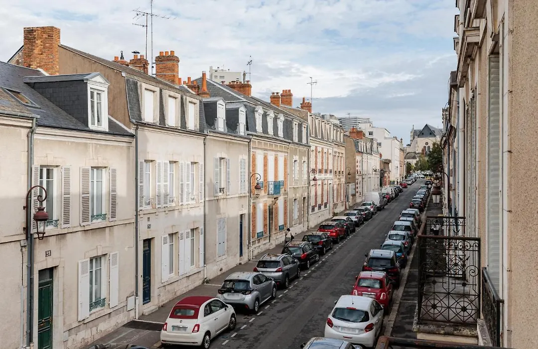 Arago - Entrée autonome, réception en ligne - Encore Mieux-1