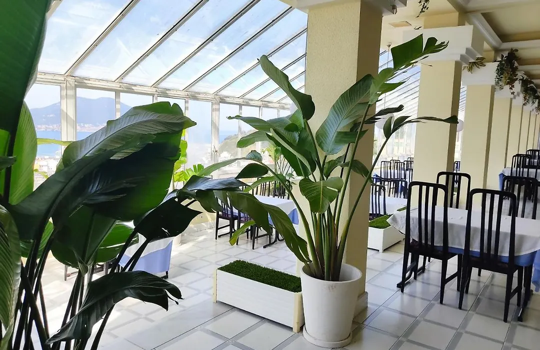 Hotel Miramar-1