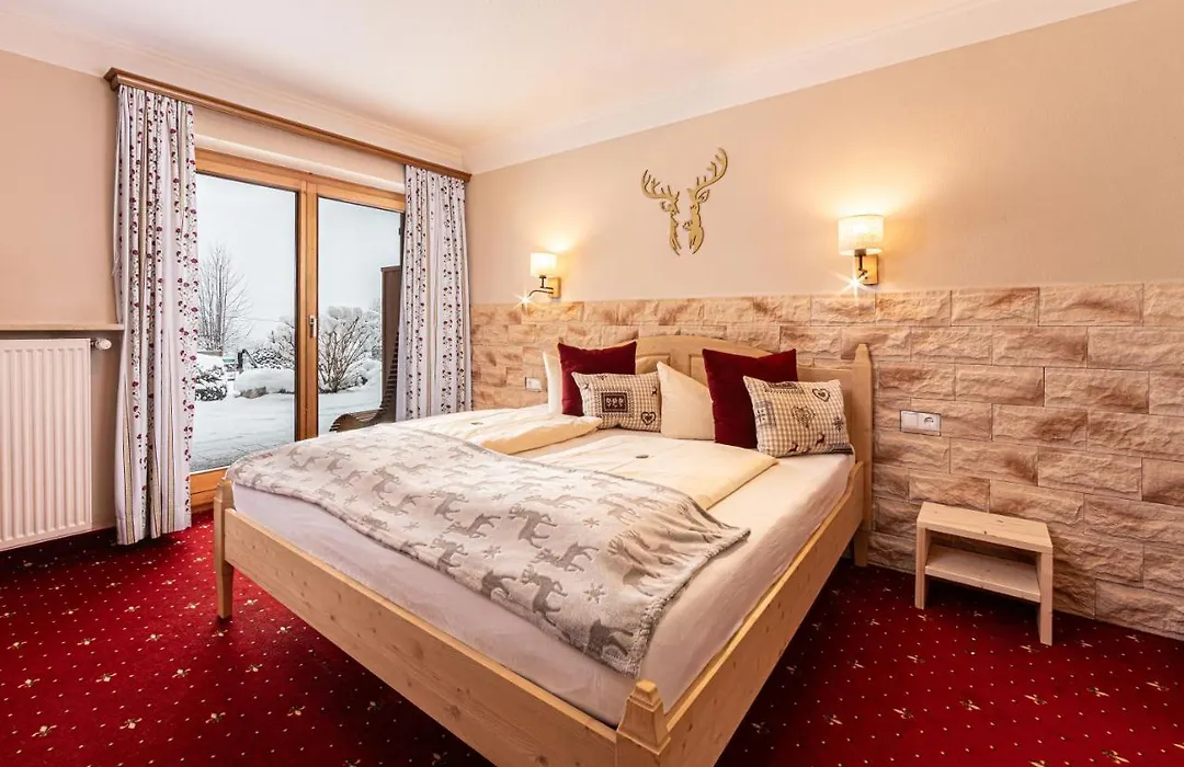 Alpenhotel Bergzauber-1