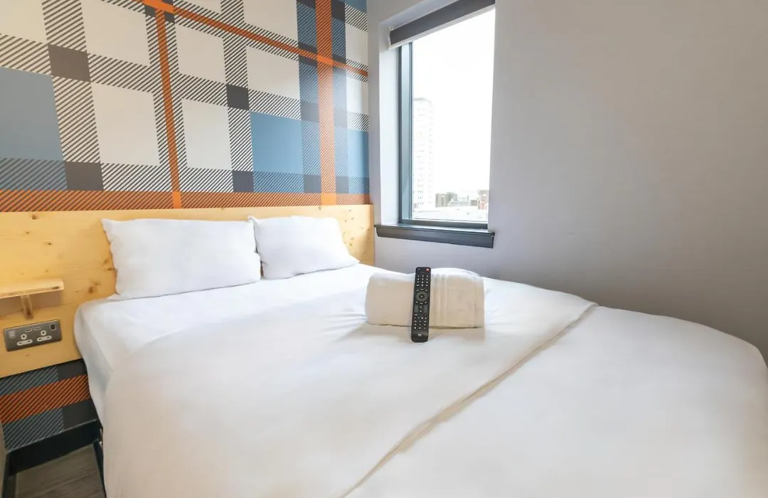 Easyhotel Glasgow City-1
