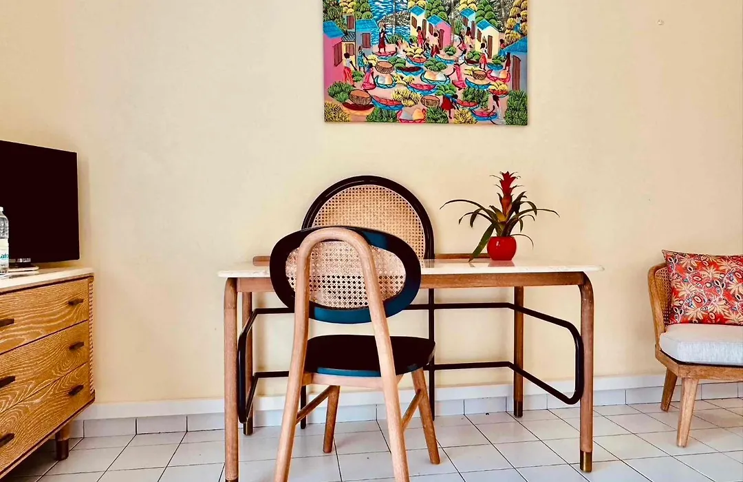 Résidence Le Vallon Guadeloupe Parc Piscine Appartements&Studios&Services hôteliers à la carte-1