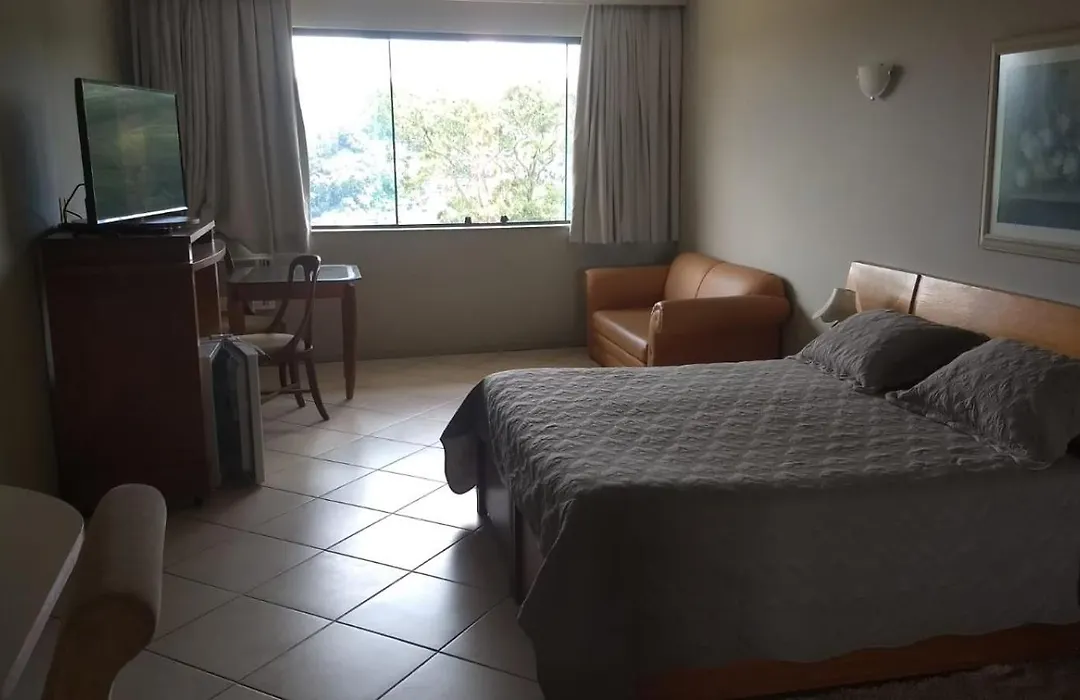 Hotel Dominguez Master-1