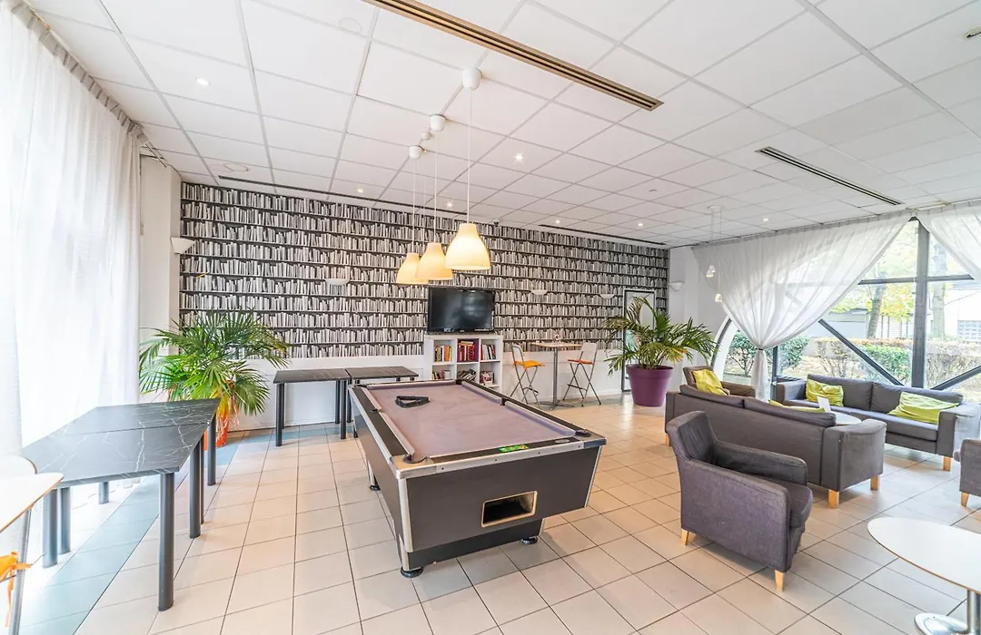 Montempô Apparthôtel Evry-1
