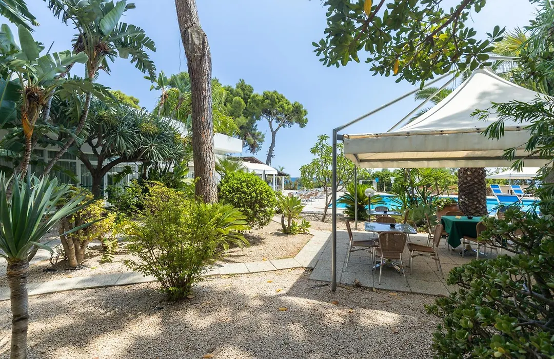 Abamar Hotel-1