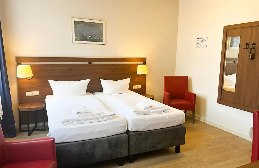 Hotel Fränkischer Hof-1