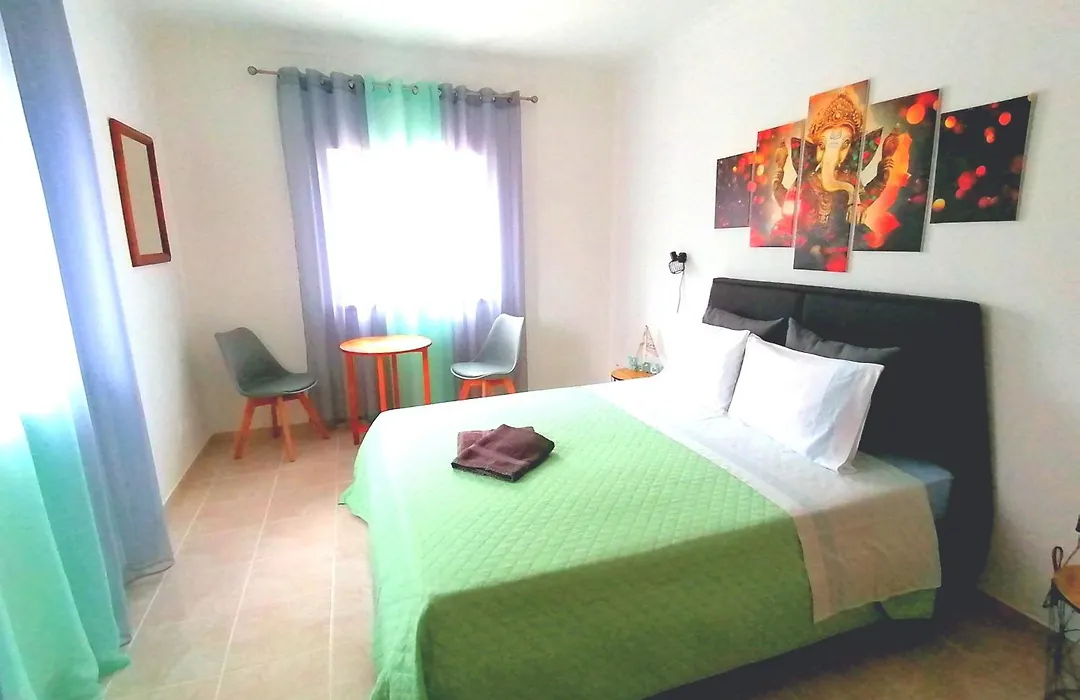 Azimute Guest House-1