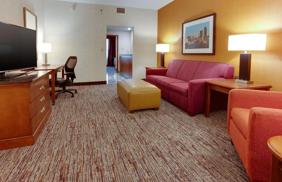 Drury Inn & Suites West Des Moines-1