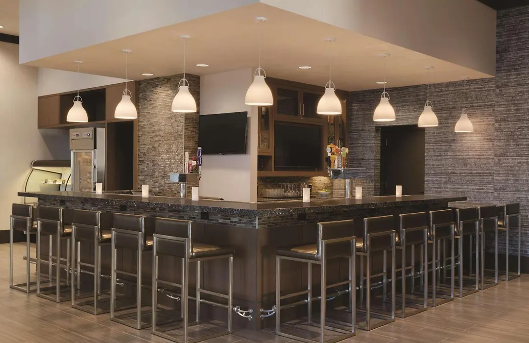 Embassy Suites By Hilton The Woodlands-1