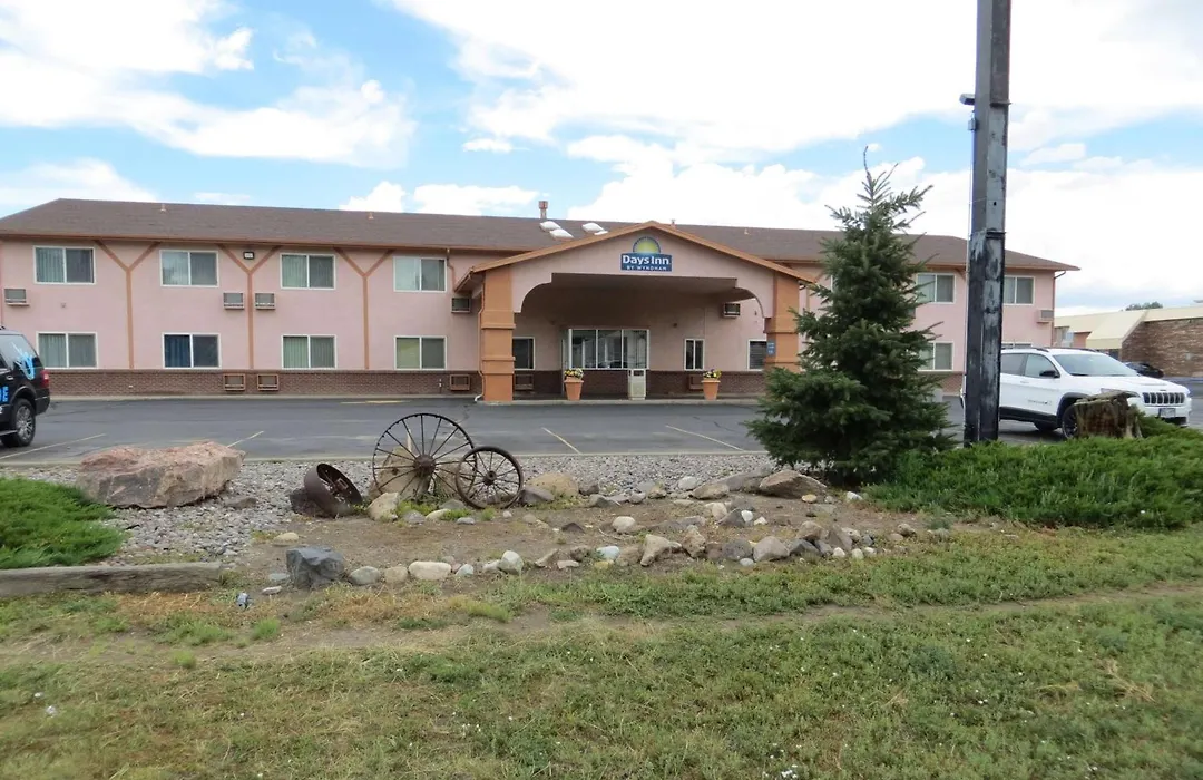Days Inn By Wyndham Alamosa-1