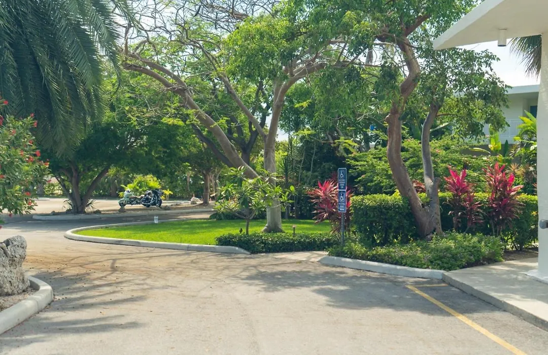 Caloosa Cove Resort By Coolvacay-1