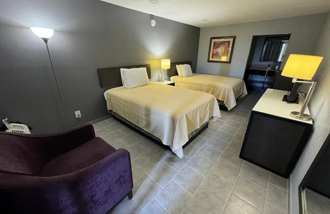River Palm Hotel-1