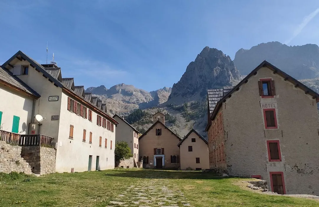 Chambres d'hôtes Le Grand Chalet-1