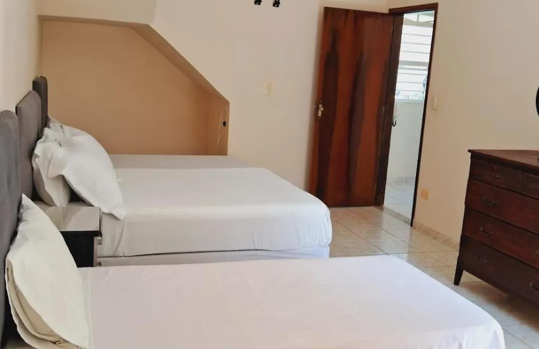Casa Sta Amélia 3 quartos, 3 banheiros c/ garagem-1