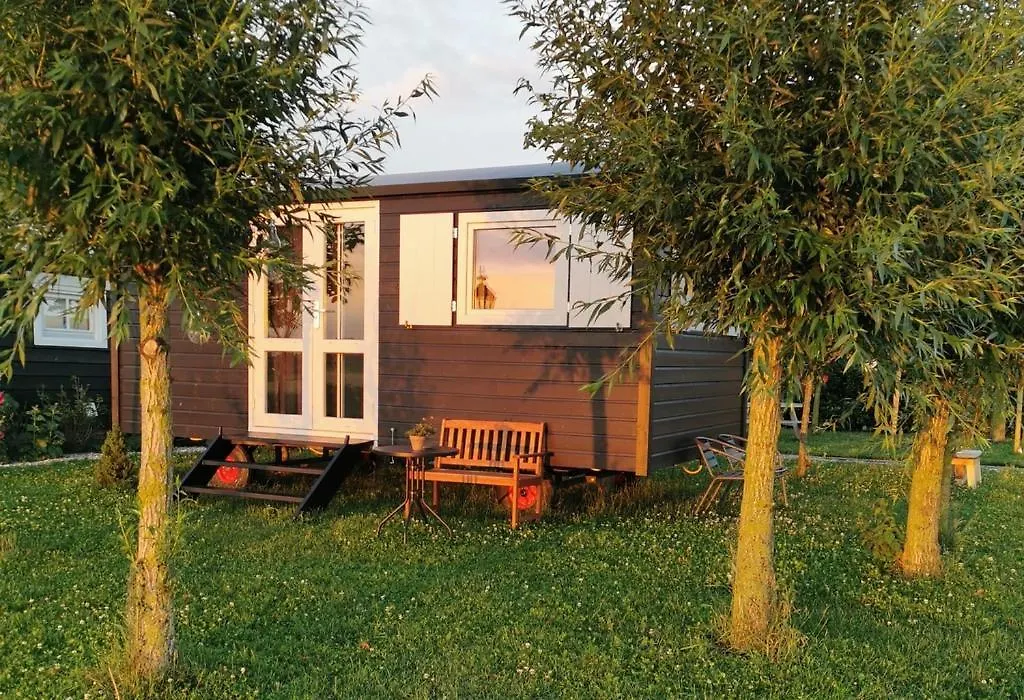 B&B Op de Terp-1