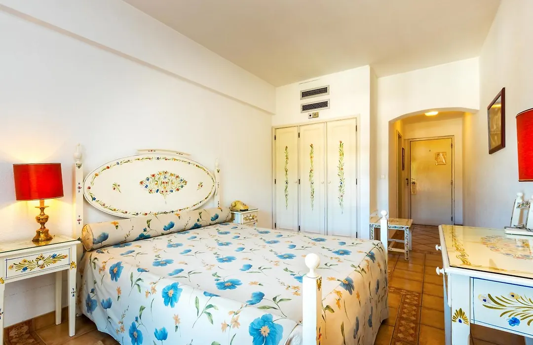 Hotel Sol E Serra-1