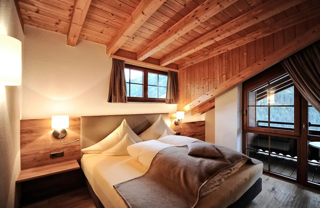 Hotel Dorfstadl-1