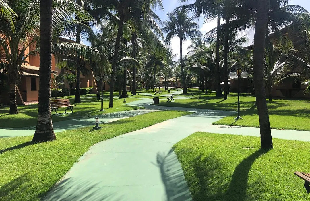 2 Suítes, Guarajuba, piscina frente mar-1
